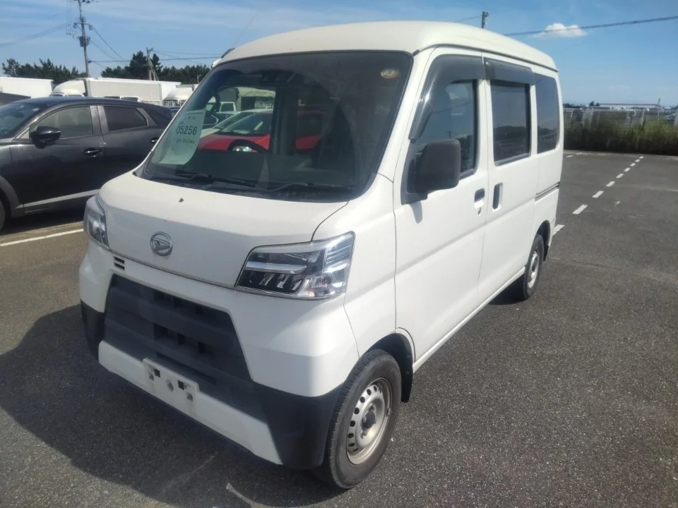 Daihatsu Hijet Cargo S321V 2021